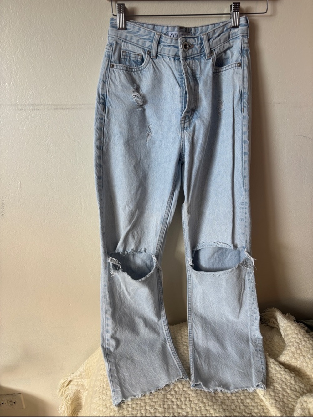 Zara Light Blue Distressed Mom Jeans
